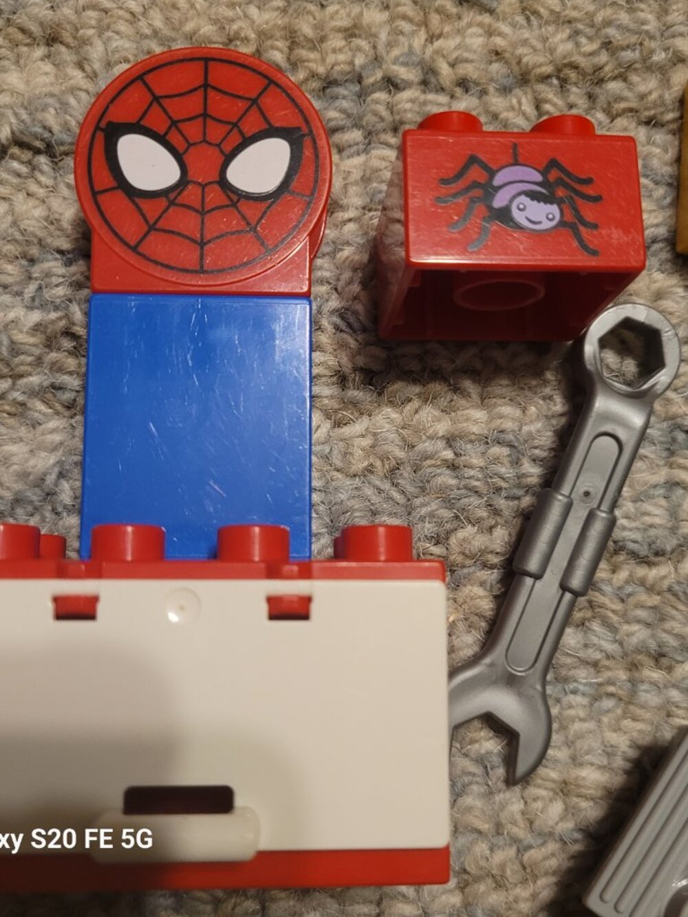Lego Duplo Spiderman 10607 Set - Picture 2 of 10